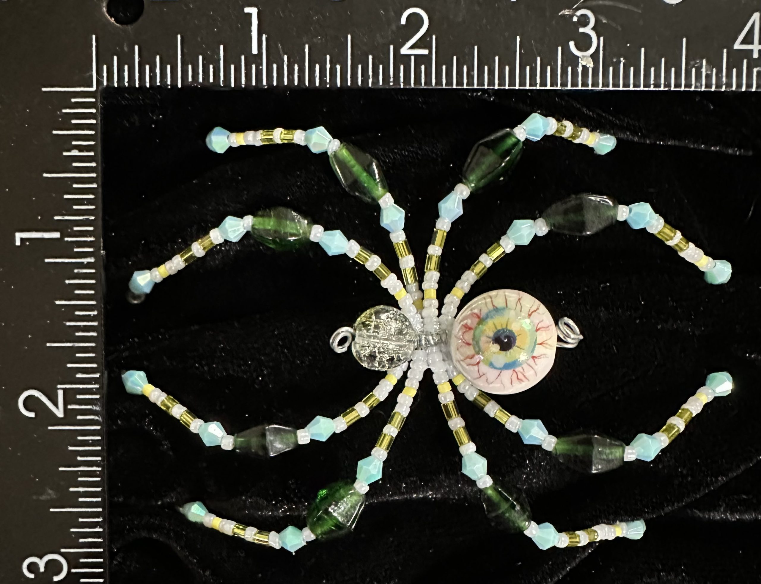 Halloween themed handmade beaded spider - Image 2