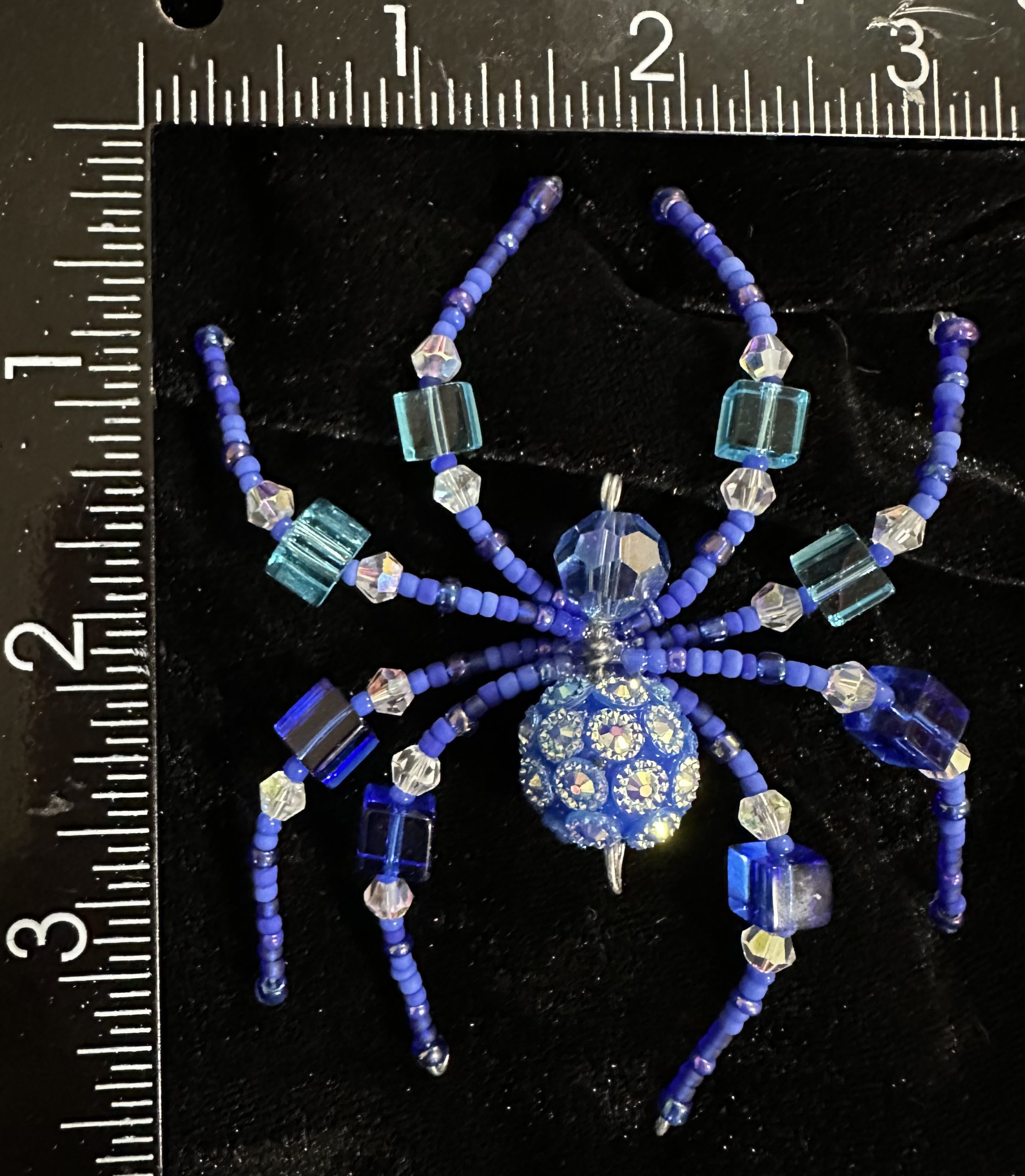 Hand made beaded Christmas spider ornament - Image 2